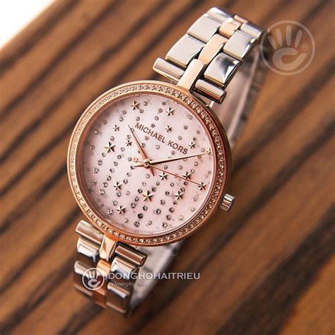 cách chỉnh đồng hồ michael kors leflair|Cách chỉnh đồng hồ Michael Kors đơn giản, sử dụng đúng cách.